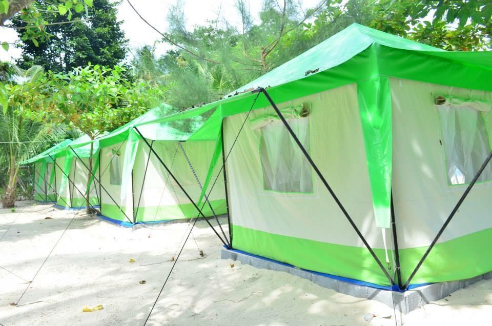 Koh Ngai Camping Restaurant @ Bar Exterior foto